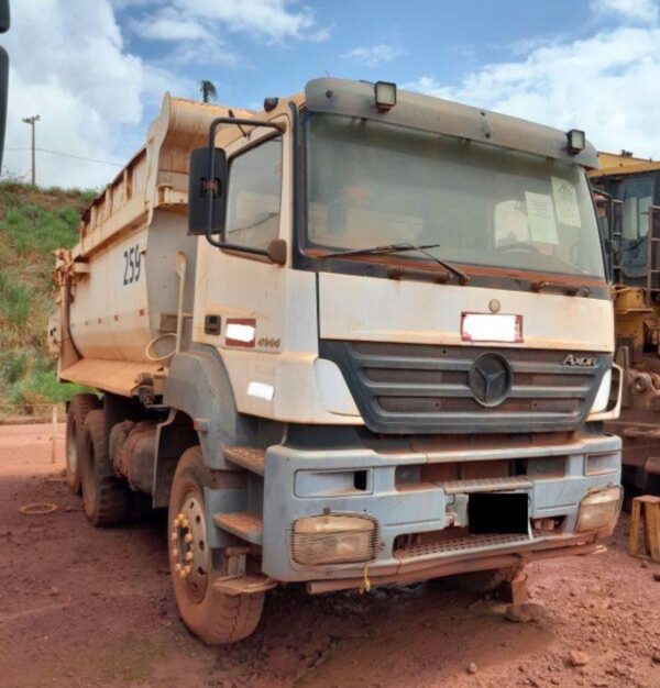 Caminhão Mercedes Benz 4144 6x4 ano 2008 - Imagem 5