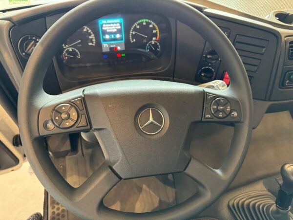 Caminhão Mercedes Benz Atego 1719 ano 2024 - Imagem 3