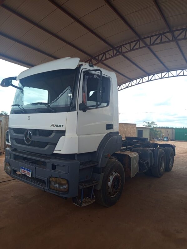 Caminhão Mercedes Benz Axor 3344 ano 2017 - Imagem 10