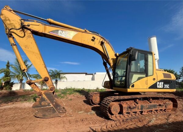 Escavadeira Caterpillar 315C ano 2009