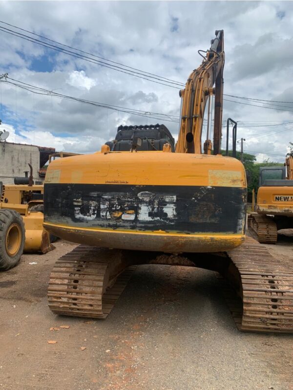 Escavadeira JCB JS220 LR ano 2010 - Imagem 7