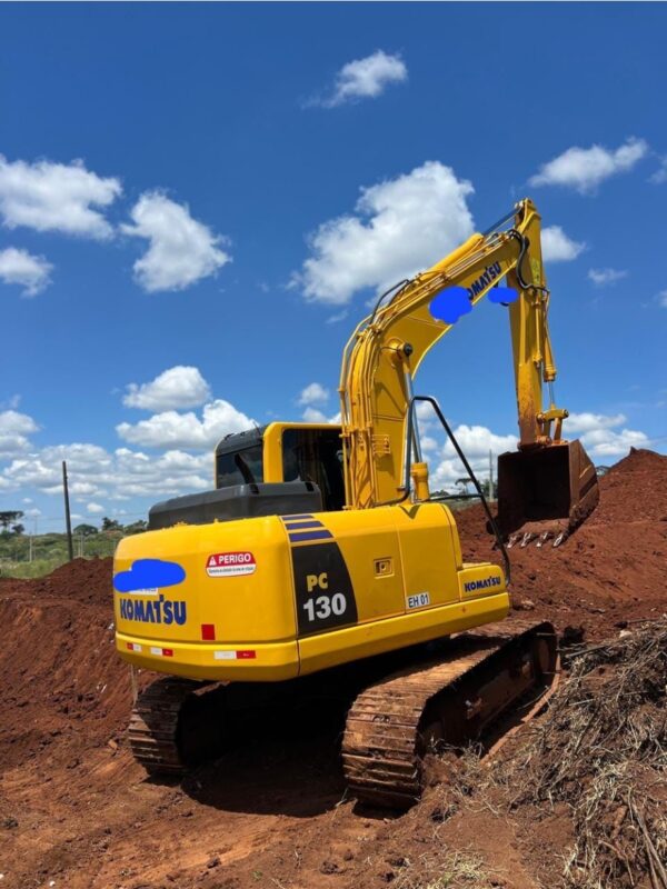 Escavadeira Komatsu PC130 ano 2014 - Imagem 4