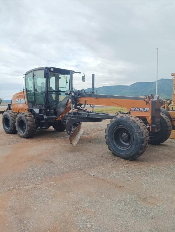 Motoniveladora Case 865 ano 2015 - Imagem 3