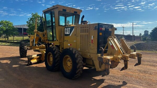 Motoniveladora Caterpillar 12K ano 2012 - Imagem 4