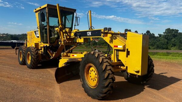 Motoniveladora Caterpillar 12K ano 2012 - Imagem 3