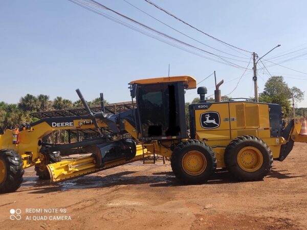 Motoniveladora John Deere 620G ano 2022 - Imagem 2