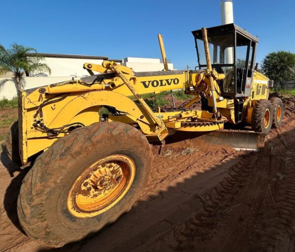 Motoniveladora Volvo G720 ano 2007 - Imagem 4