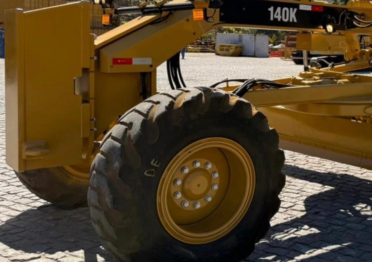 Motoniveladora Caterpillar 140K ano 2019 - Imagem 3