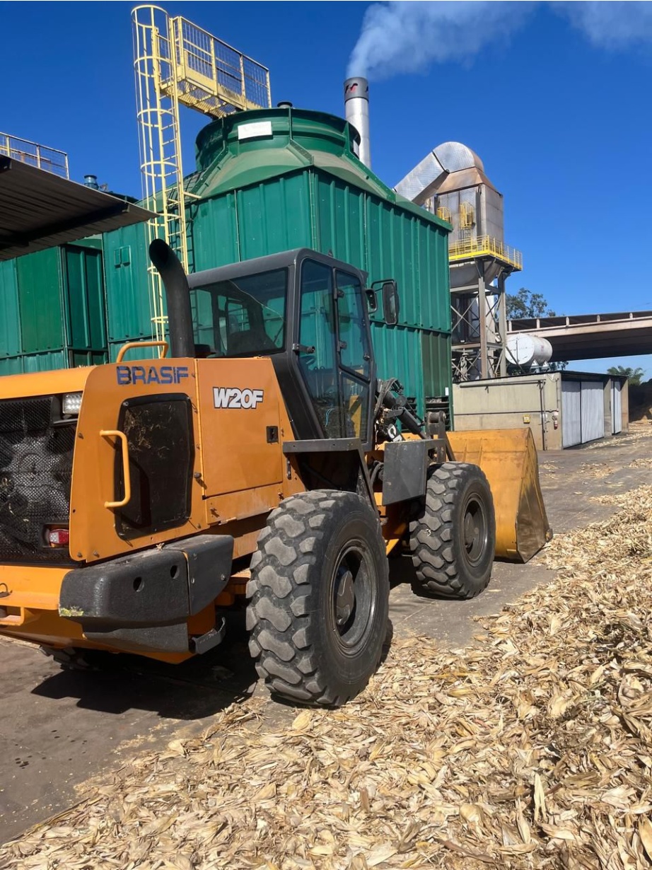 Pá Carregadeira Case W20F ano 2021 - Imagem 6
