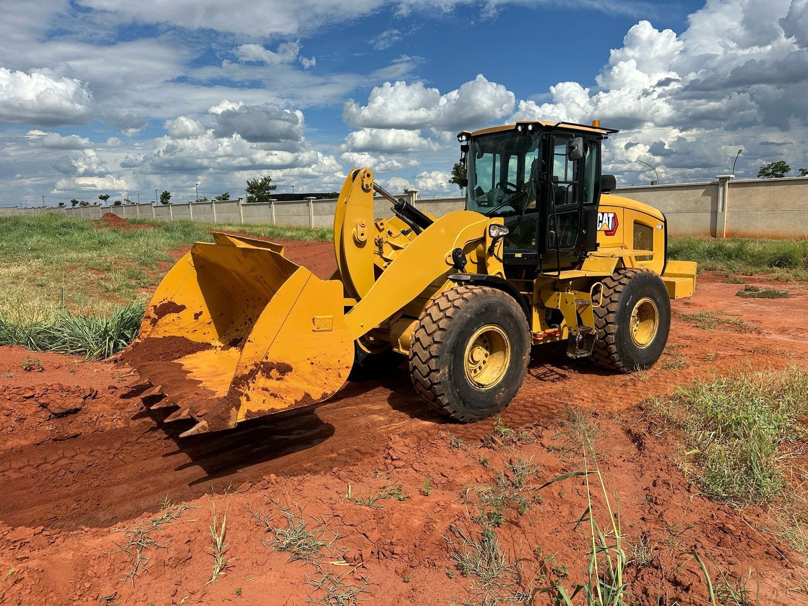 Pá Carregadeira Caterpillar 938K ano 2021 - Imagem 3