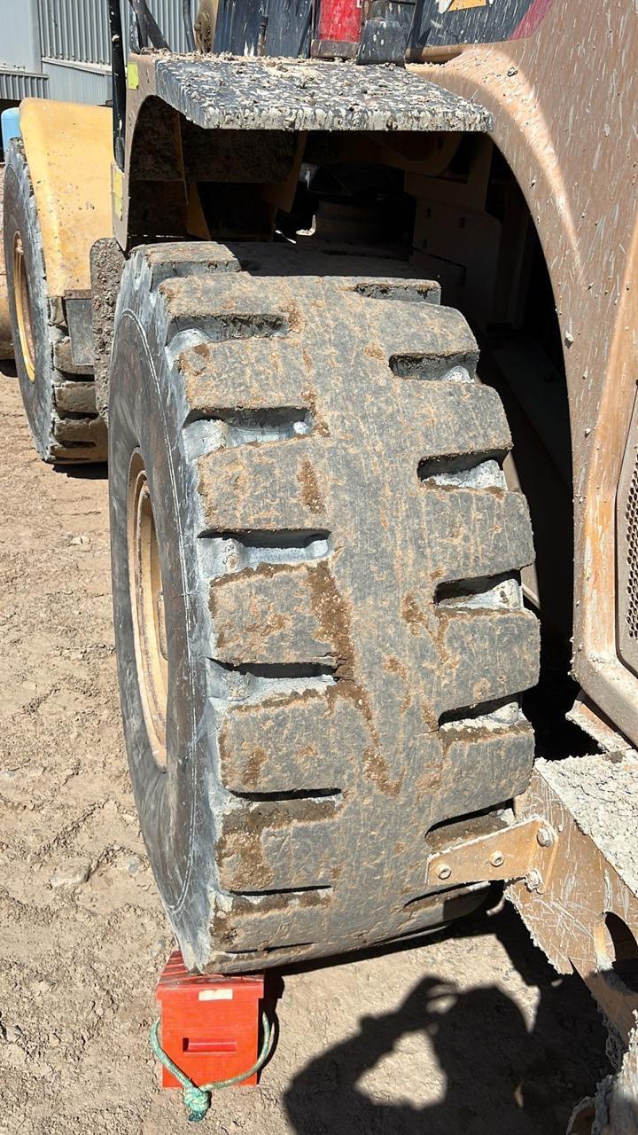 PÁ-CARREGADEIRA CAT 950H - Imagem 5