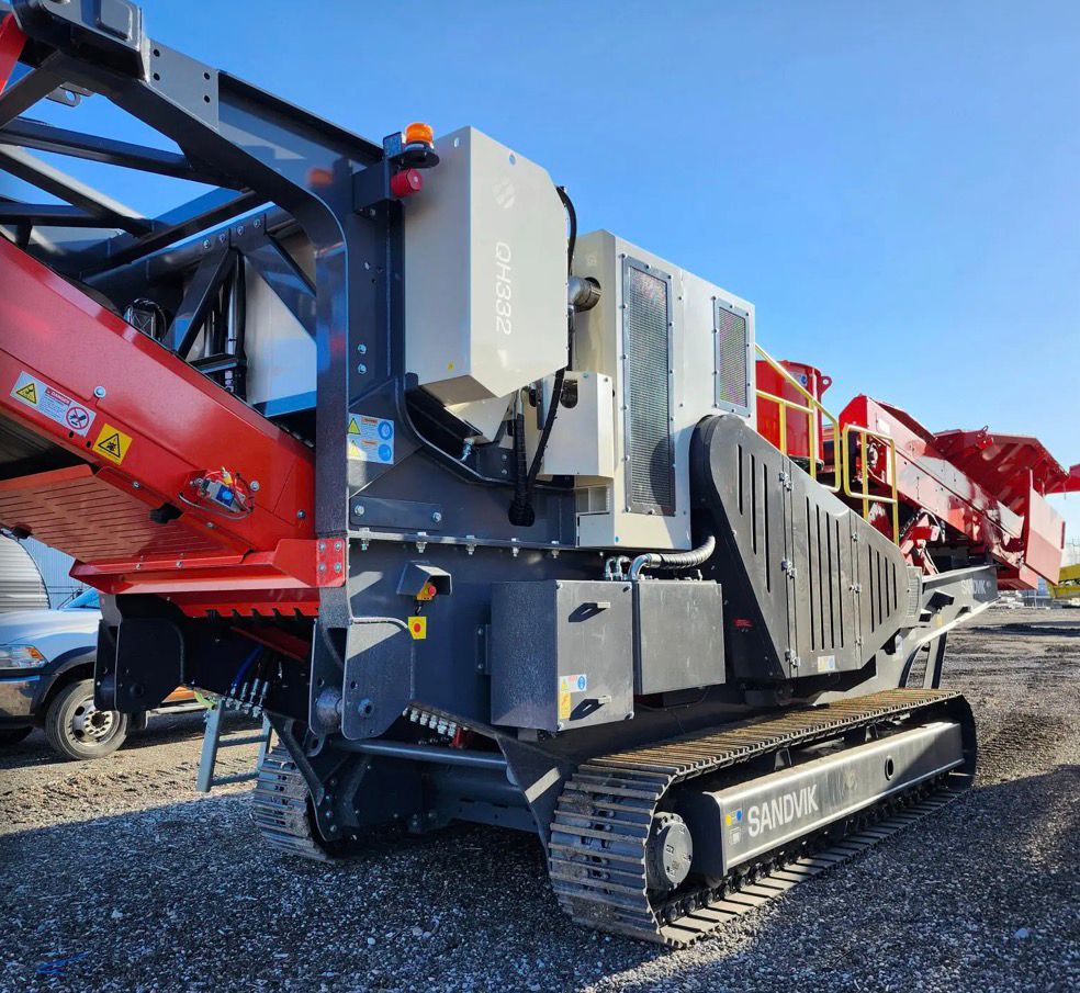 BRITADOR DE MANDÍBULAS SANDVIK QJ341 – ANO 2025 - Imagem 3