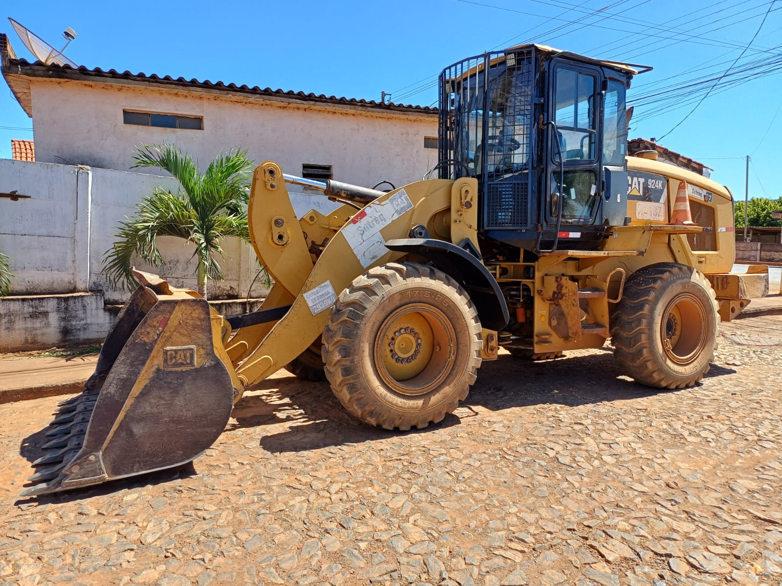 CATERPILLAR 924K – OPORTUNIDADE IMPERDÍVEL - Imagem 7