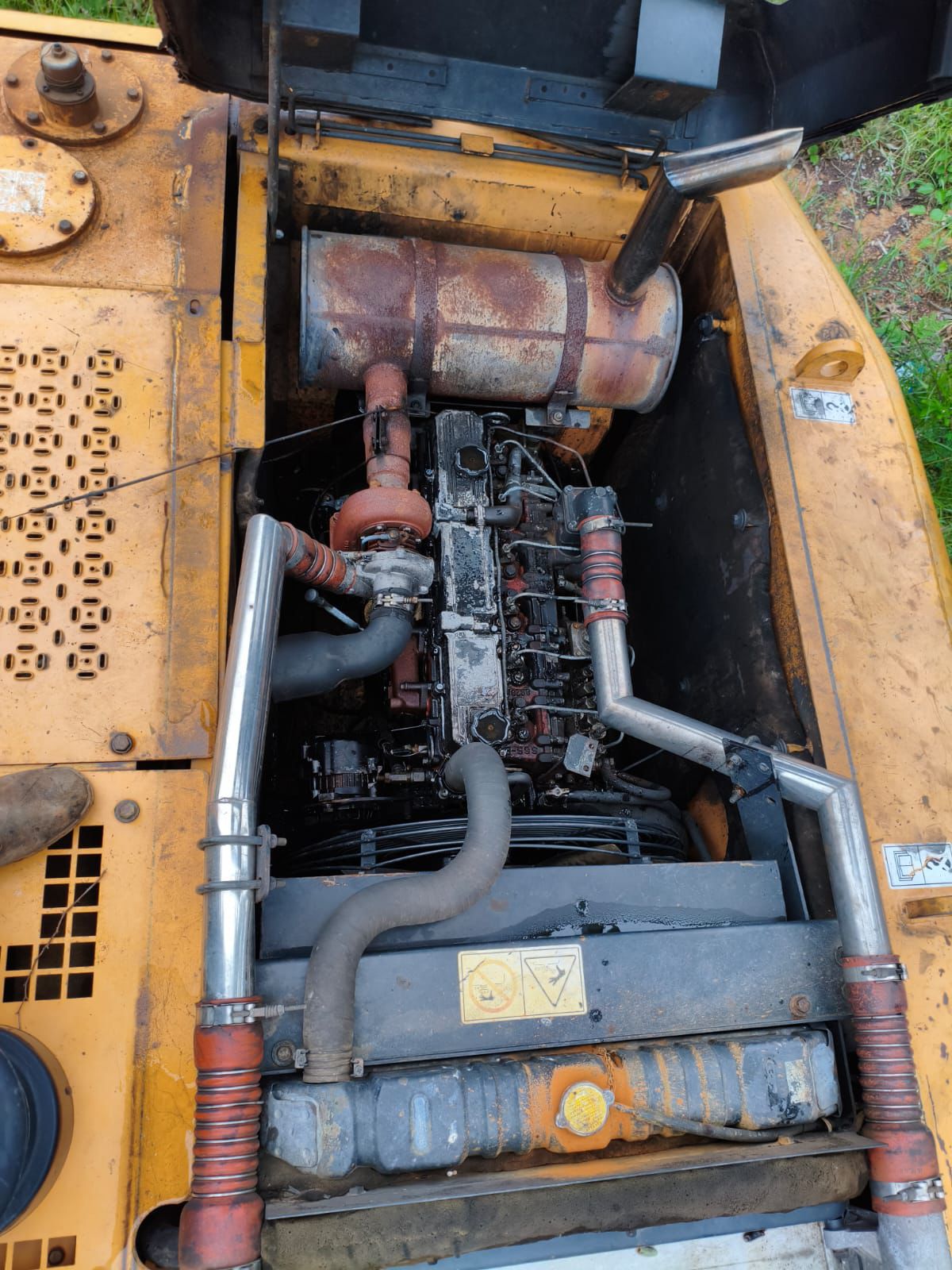 ESCAVADEIRA HIDRÁULICA HYUNDAI 160 LC-7A 2010 - Imagem 5