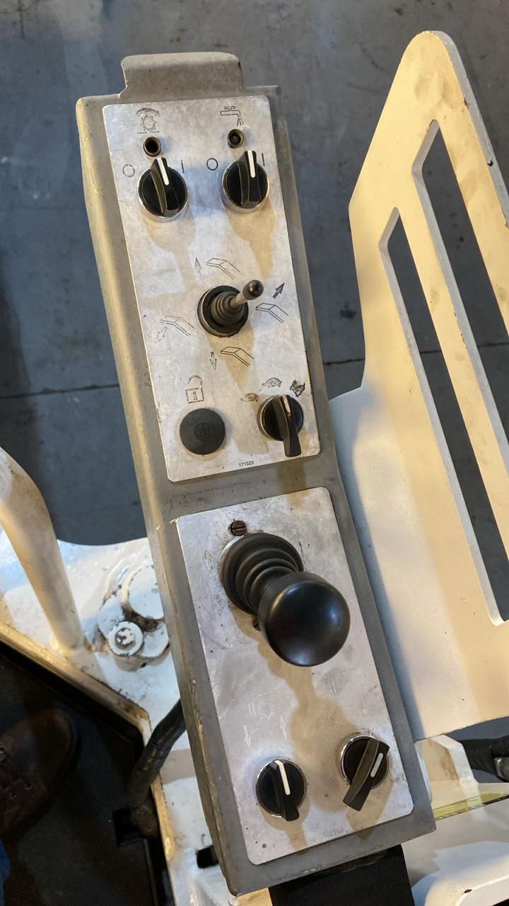 Fresadora de Asfalto Wirtgen W1000L – Ano 2010 | 6.540 horas - Imagem 4