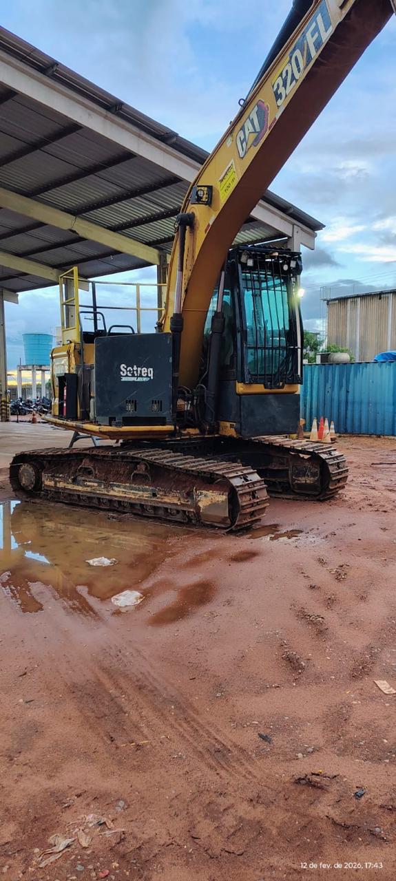 CATERPILLAR CAT 320 FL – HARVESTER & CARREGAMENTO (DE FÁBRICA) - Imagem 3