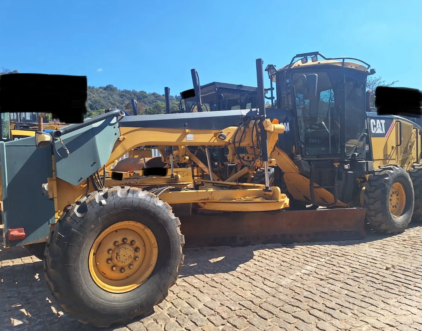 MOTONIVELADORA CAT 140M - Imagem 3